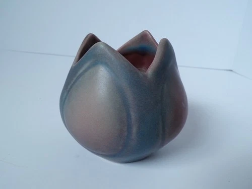 Mulberry Van Briggle Pottery Early Mark Tulip Iris Vase Arts Crafts Dated 1935