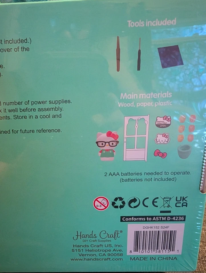 DIY 3D 拼图 - Hello Kitty 书店 53 件 — 第 3/4 张图片