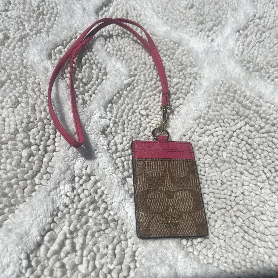 BOLSA PEGATINA COACH PULSLET TIZA 58035 Y 63274 CORDÓN FRESA Foto 3 de 4