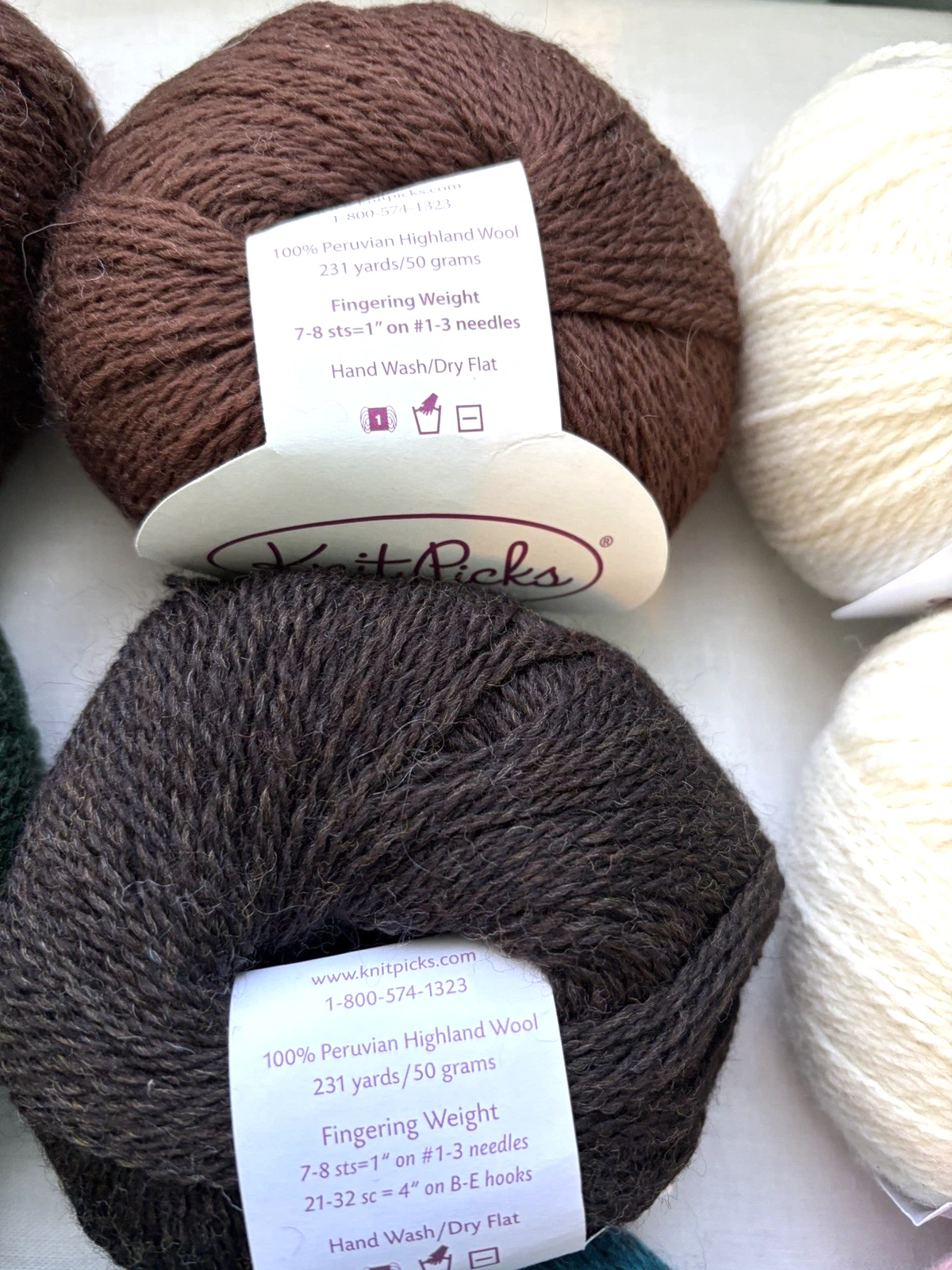Knit Picks PALETTE - Lot 16 - Peruvian Highland Wool - Fingering - 231 yds/50g - product detail image 5