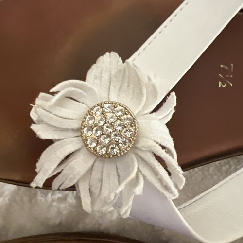 Italian Shoemaker White Thong Wedge Slip On Sandals Made in Italy Size 7.5M - Picture 10 of 10