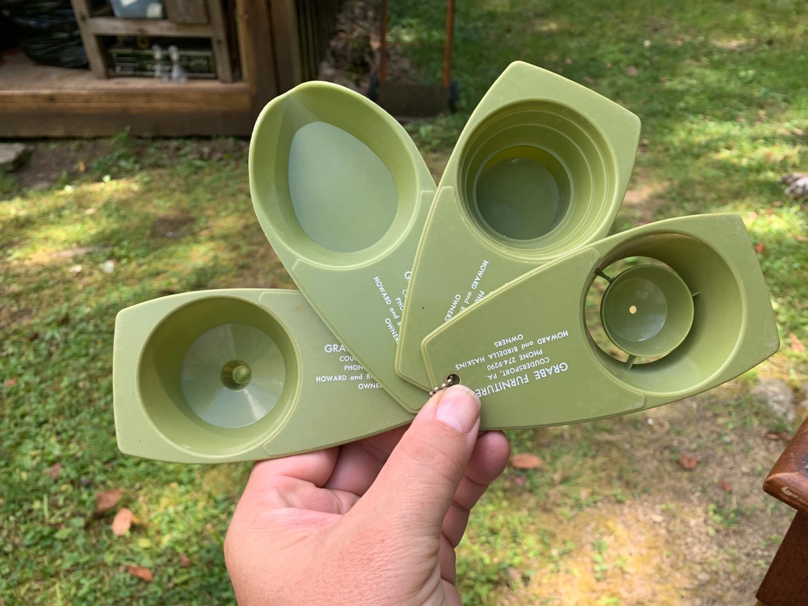 Rare Avocado Green Kitchen Scoop Egg Yolk Measure Utensil Group of four Promo