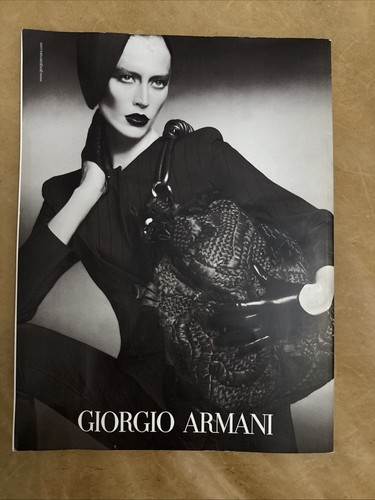VOGUE ITALIA June 2009 MAGAZINE Meghan Collison pre fall preview 706 - Picture 2 of 5