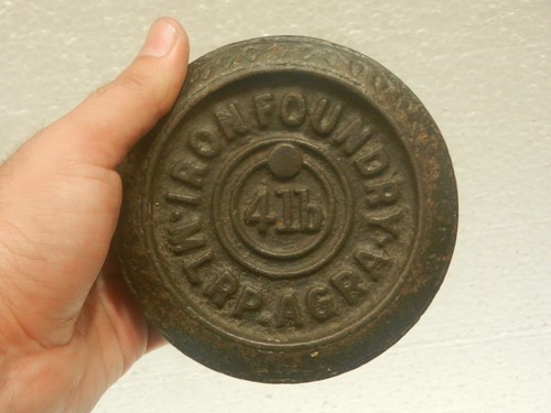 Vintage Iron Handcasted Round 4 LB MLRP Iron Foundry Mercantile Measuring Weight - Picture 5 of 6