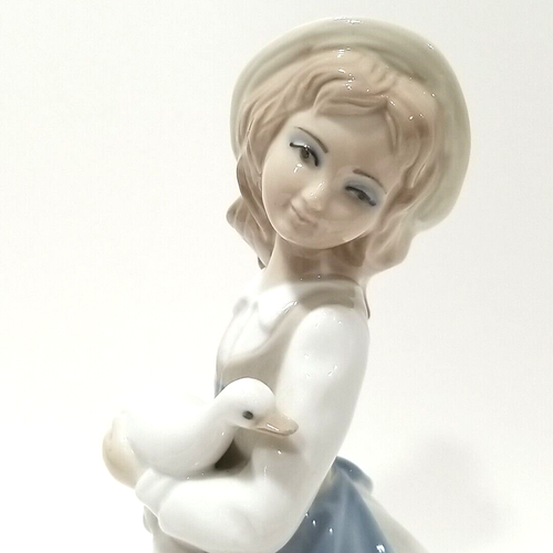 Vtg Tengra Porcelain Figurine Girl With Geese Hand Made 80s Valencia Spain Rare - Picture 3 of 11