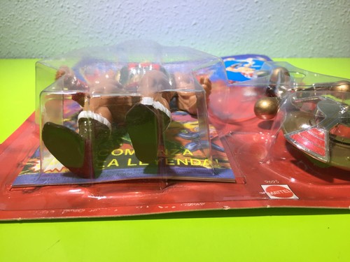 Masters of the Universe MOTU HE-MAN Flying Fists Puño Boleador Mattel 1987 - NIB - Imagen 12 de 17