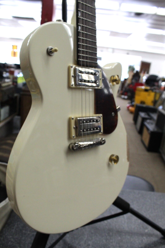 Gretsch G2210 Streamliner Junior Jet Club - Vintage White Jr. Type All Mahogany - Picture 3 of 10
