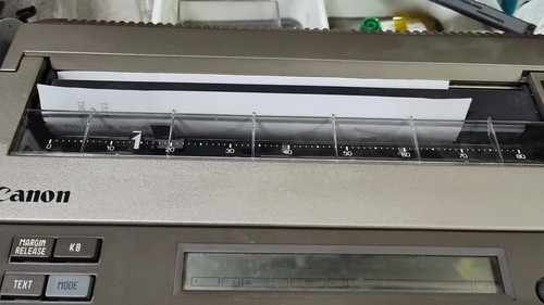 Pristine! 1980s Vintage Canon Typewriter Typestar 6 (S-60) Thermal/Ink w/case - Video 1 von 1