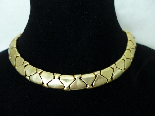 Vintage LES BERNARD Satin Gold Tone Choker Statement Necklace Signed - Picture 2 of 9