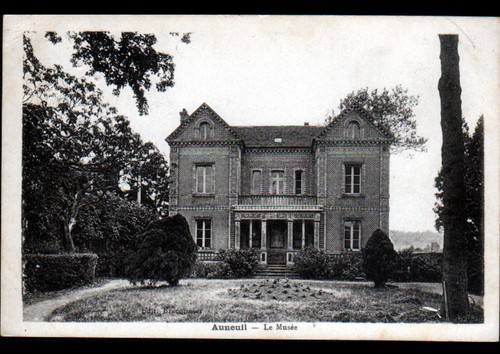 AUNEUIL (60) MUSEE de CARREAUX & CERAMIQUES de l'USINE BOULENGER en 1935 - Afbeelding 1 van 2