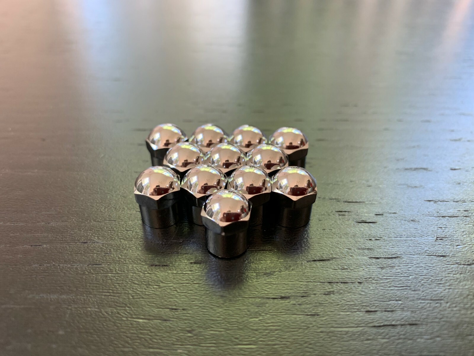 100 Chrome Lightweight Schrader Valve Caps Tire Valve Stem Caps and O-Ring Seal