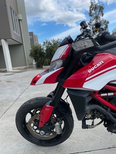 DUCATI 939 HYPER MOTARD 06/2019MDL 7274KMS STAT PROJECT BIKE MAKE AN OFFER - Picture 9 of 16