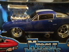 muscle machines 1:18 '66 Mustang Blue White Stripes