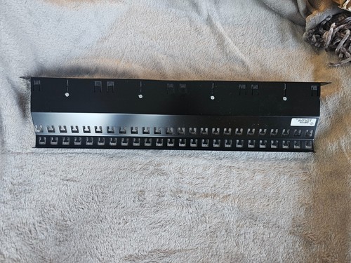 SIEMON Z PNL U48E Z MAX SHIELDED EMPTY PATCH PANEL 48 PORT - Picture 16 of 20