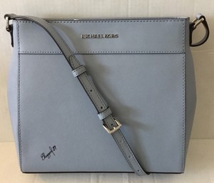 michael kors jet set travel pale blue