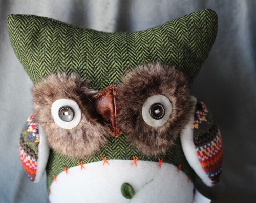 Debi Lilly 11" Maplewood Fall Owl Friend Decorative Weighted Bottom - Picture 3 of 8