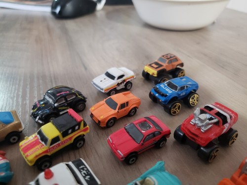 VINTAGE 1990s Micro Machines Galoob LOT X19 - Picture 5 of 5