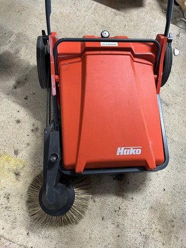 industrial floor sweeper - Picture 2 of 5