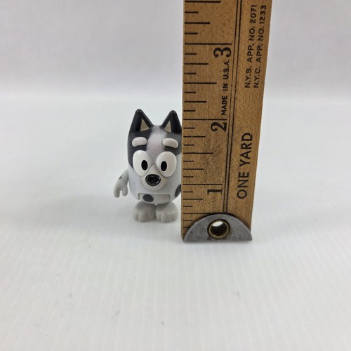 Bluey & Friends Figure Muffin Heeler Cousin Replacement from Family 2" - Picture 2 of 3