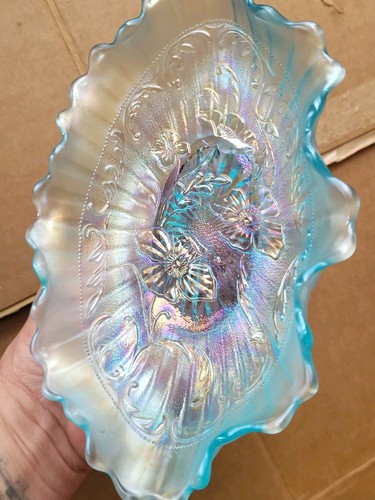 Very Pretty Ice Blue Northwood Carnival Glass Poppy Pattern Pickle Dish - Picture 2 of 18