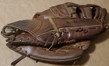MARKWORT G10 MENS RHT Baseball Glove Professional Model Nylon Sewn 