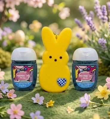 バスアンドボディワークス peepsキーホルダーとハンドサニタイザー NEW RELEASE* Bath & Body Works Peeps Pocketbac Holder & 2