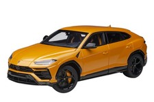 AUTOart 1 18 Lamborghini Urus Pearl Orange LED Headlights Die-cast Model Car