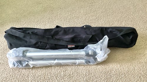 Manfrotto 3021 PRO Aluminum Tripod with Extra Large Bogen Tripod Carrying Bag.