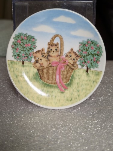 Set 3 Porcelain Kitty Cat Trinket Dishes Made Japan 4" Diameter - Picture 9 of 18