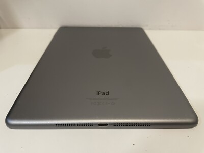 Apple iPad Air 1st Gen. 32GB, Wi-Fi, 9.7in - Space Gray