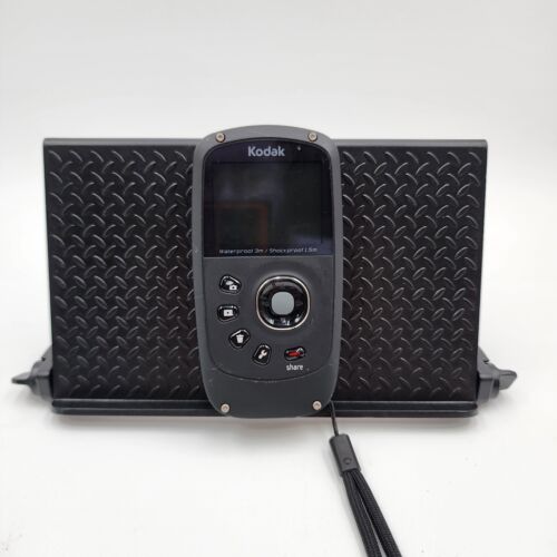 Kodak Play Sport Zx5 Black Camcorder Video Camera Waterproof Shockproof *Tested* - Picture 2 of 3