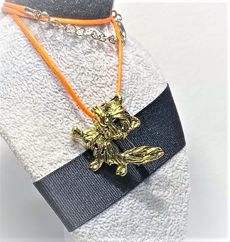 BETSEY JOHNSON GOLD PETITE KITTY PIN WITH FREE CORD | eBay display picture 1