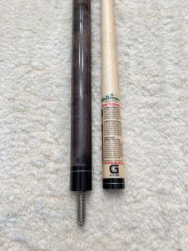 IN STOCK, stecca piscina McDermott G331 C2 con albero G-Core 12,5 mm, COTM, CUSTODIA RIGIDA GRATUITA - Foto 10 di 11