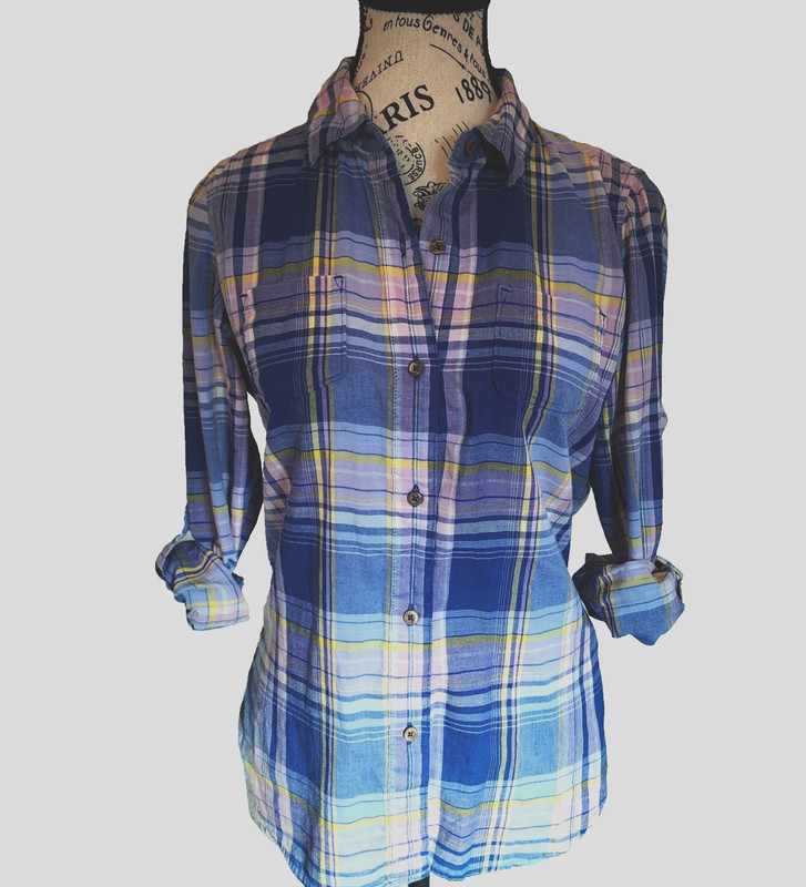 THE NORTH FACE purple cotton button down shirt- size S