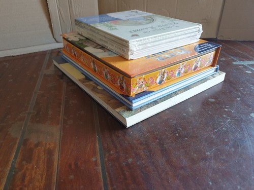 Bulk Lot Beatrix Potter Peter Rabbit Books x4 Figurines x10 Good - Brand New !! - Picture 16 of 23