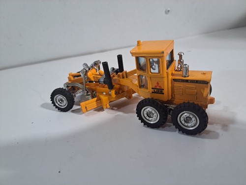 2 Shinsei Mini Power Die Cast 1:68 Mitsubshi LG2 Motor Grader & TMS8A Scraper - Picture 8 of 10