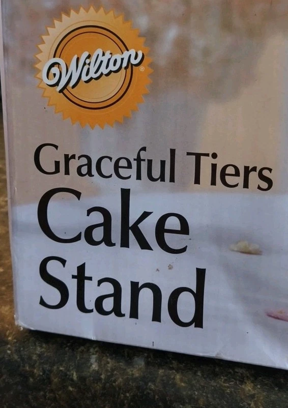 Soporte para pasteles Wilton Graceful Tiers nuevo en caja Foto 2 de 4