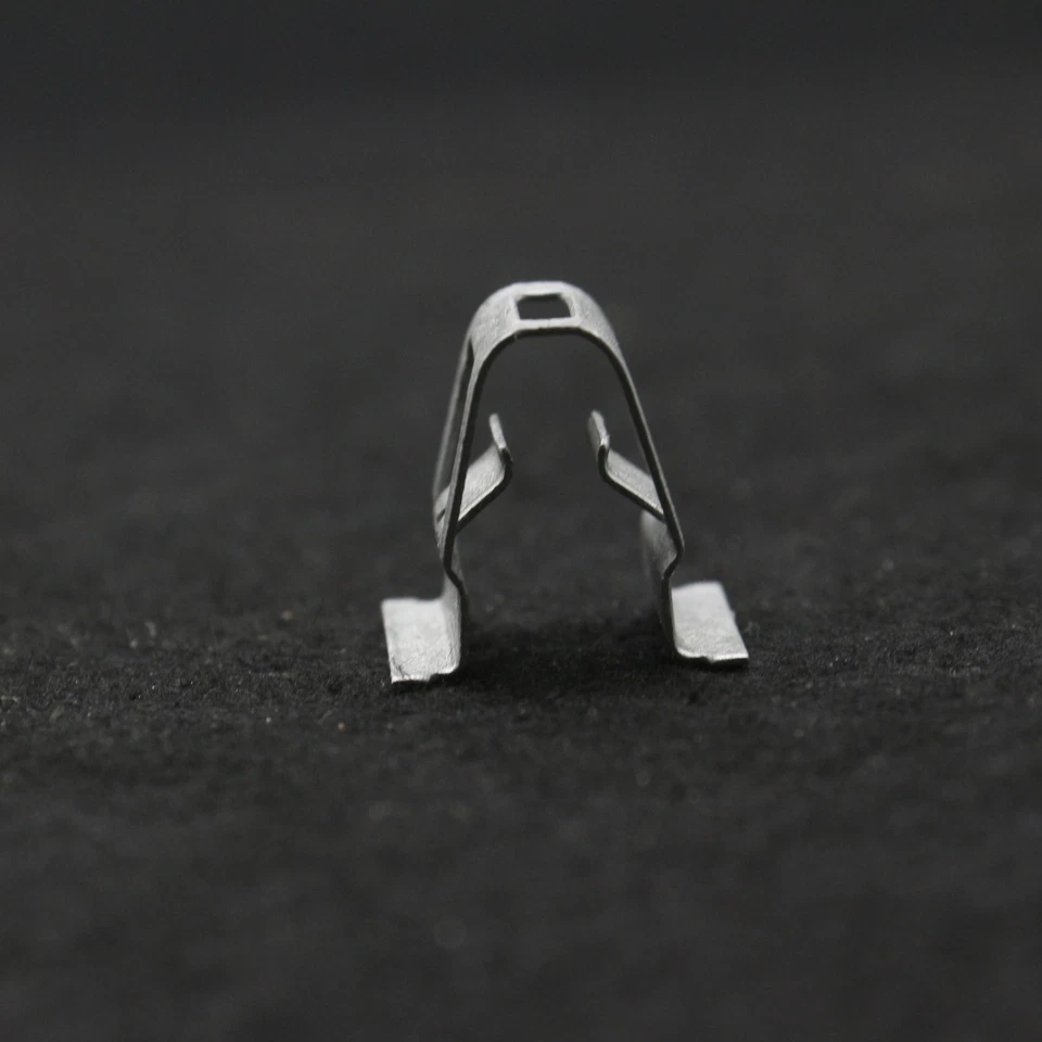 Clip de moldura de puerta de 20 piezas para Audi A3 Quattro A5 Sportback Volkswagen Arteon Foto 3 de 4