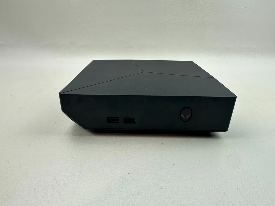 Dell Alienware Alpha D07U Intel Core i7 usado COMO ESTÁ NO ENCIENDE FLASH AMARILLO Foto 2 de 4