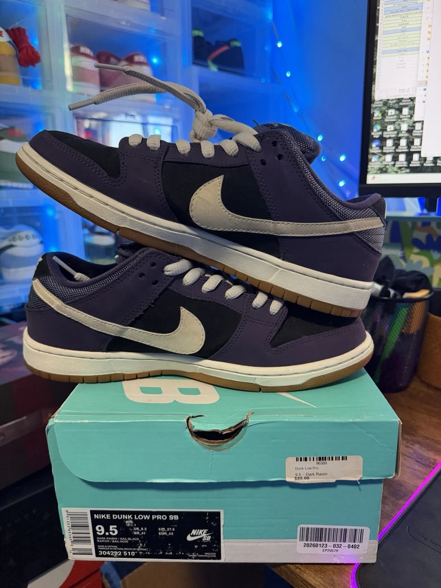 Nike SB Dunk Low Pro Black for Sale - Authenticity Guaranteed - eBay