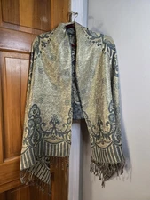 Pashmina Green And Gold