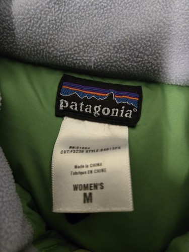 Patagonia Down Puffer Jacket Womens Medium Green Full Zip Quilted Style 84613F6 - Picture 5 of 10