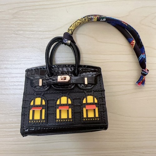 Leather Keychain Wallet - Cute Mini Lipstick Bag & AirPods Case Charm Gift - Picture 21 of 33