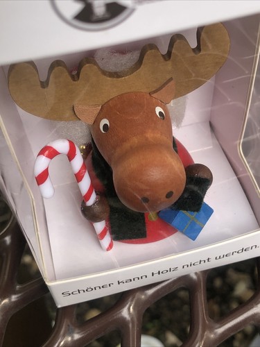 Christian Ulbricht Ornament Moose with Candy Cane and Blue Gift 15-0432 - Picture 8 of 10