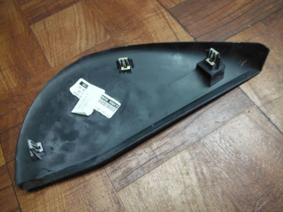 05-10 CHEVROLET COBALT Tablero Lateral Derecho Tapa Extremo Ébano Foto 2 de 4