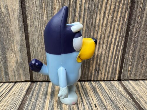 Bluey Moose Toys Figure Collectible 4.5" Vinyl Figurine - Picture 3 of 6