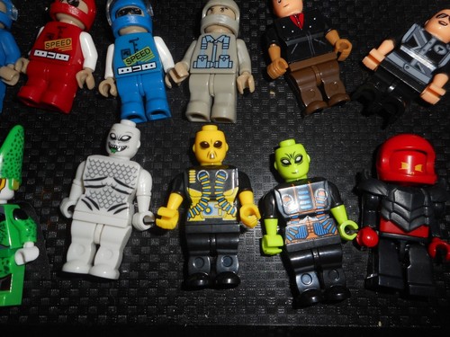 Lot 60 KRE-O, Mega Blok + Other Mini Figures + Body Parts USED Acceptable - Imagen 12 de 19