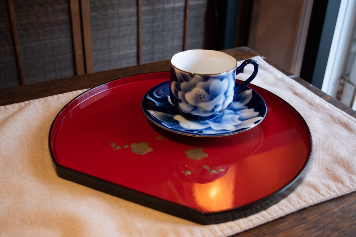 Vintage Japanese Ceramic Tea CoffeeCup Set w/ Saucers Lacquer Tray