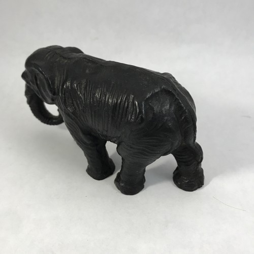 Figura de elefante negro elefante marchando figurativo de 4,5 pulgadas - Imagen 9 de 18