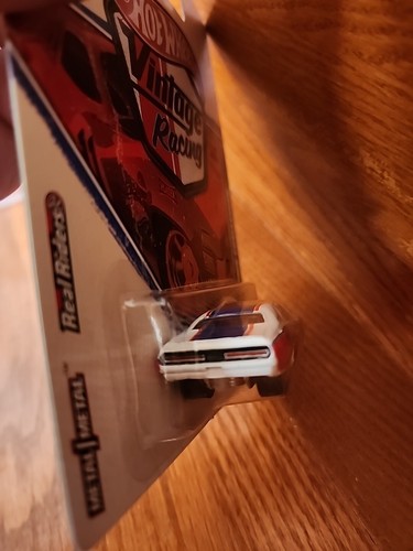 2011 Hot Wheels Vintage Racing Dick Landy's Dodge Challenger Real Riders 3/30 - Picture 4 of 8
